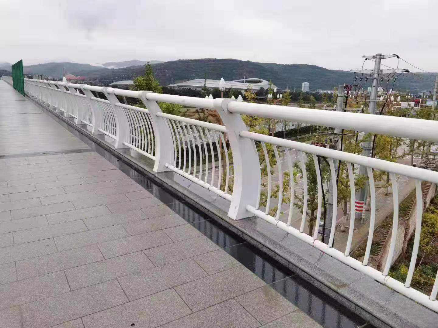 永吉鋁合金護欄
